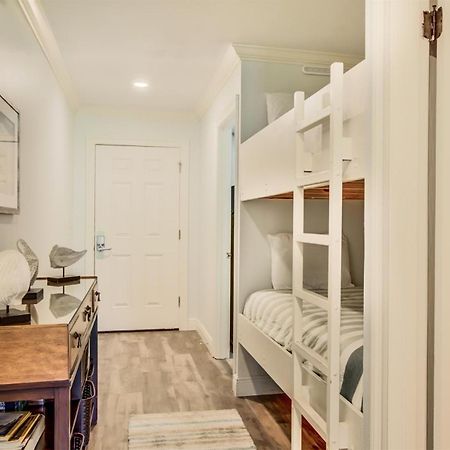 10 A, One Bedroom Condo デスティン エクステリア 写真